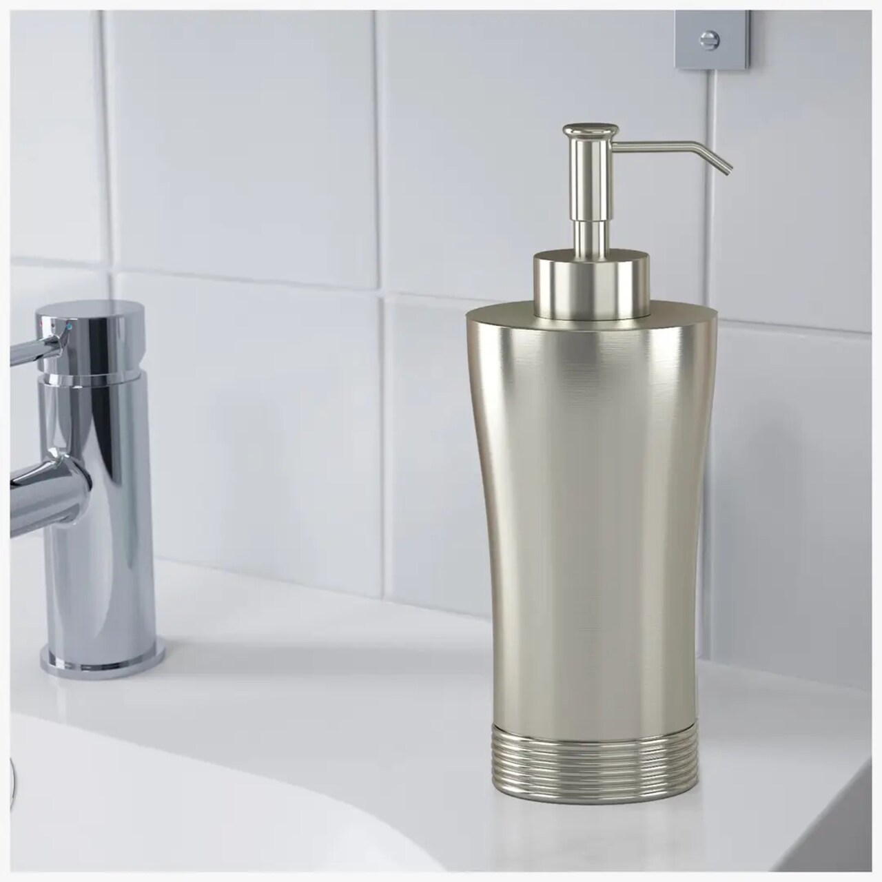 Metal Liquid Soap Dispenser Pump Bottle | Bathroom & Kitchen | Holds Soap, Lotion & Sanitizer | Pewter